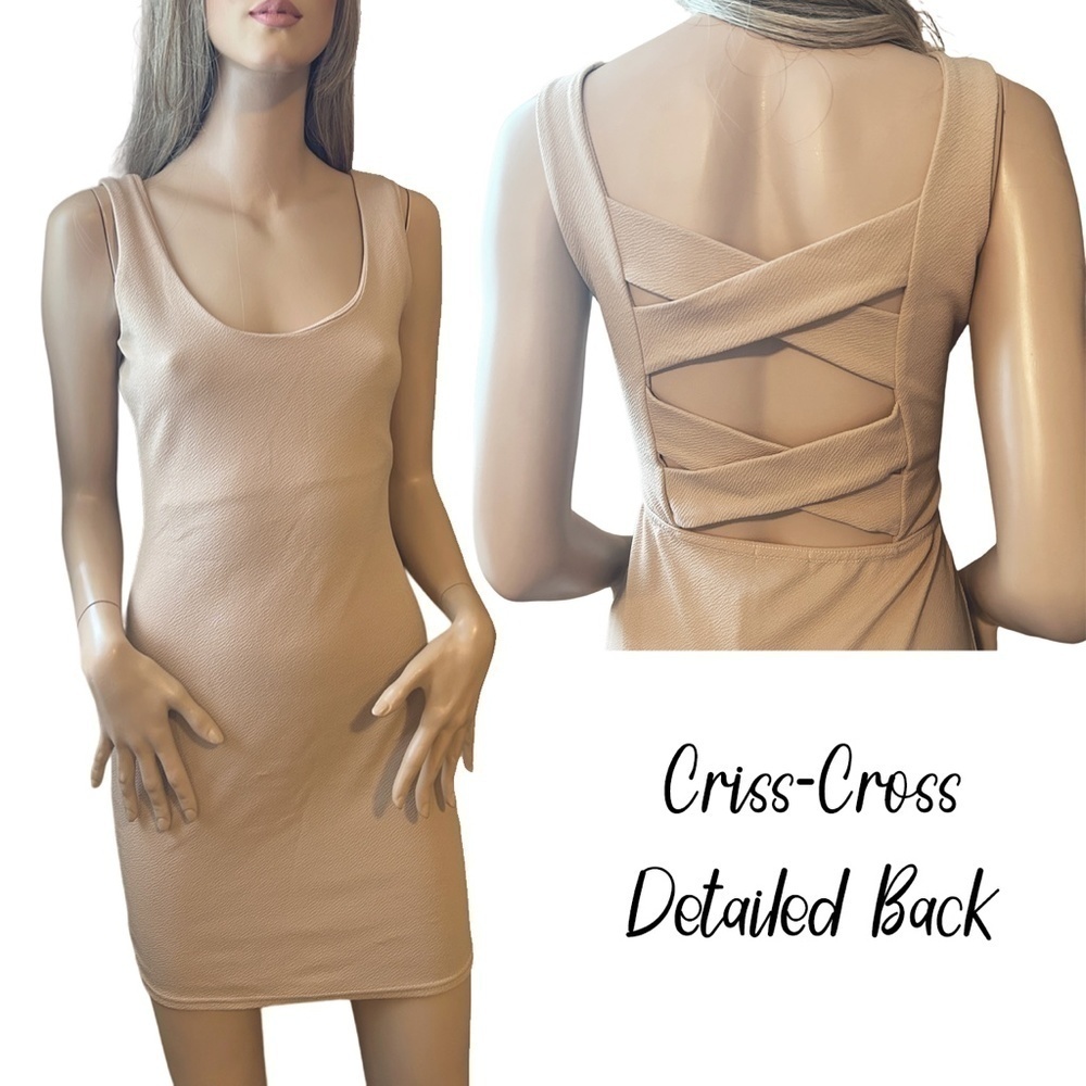 Boohoo Isla Dress Bodycon Criss Cross Bondage Back Sexy Plunge Neckline UK